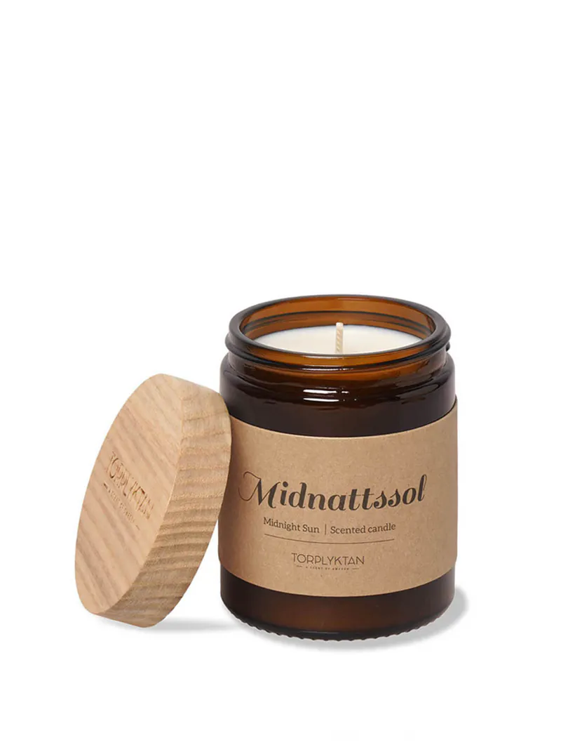 Torplyktan-永畫-花香調,草莓、生薑、葡萄柚、玫瑰水、玫瑰花瓣、黑醋栗、牡丹、覆盆子、檀香