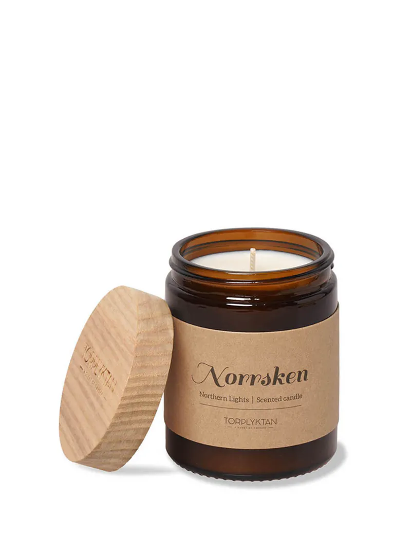 Torplyktan-北極光,木質薰苔,薄荷葉、佛手柑、椰子、天竺葵、肉桂、橡木、麝香、香草、深琥珀