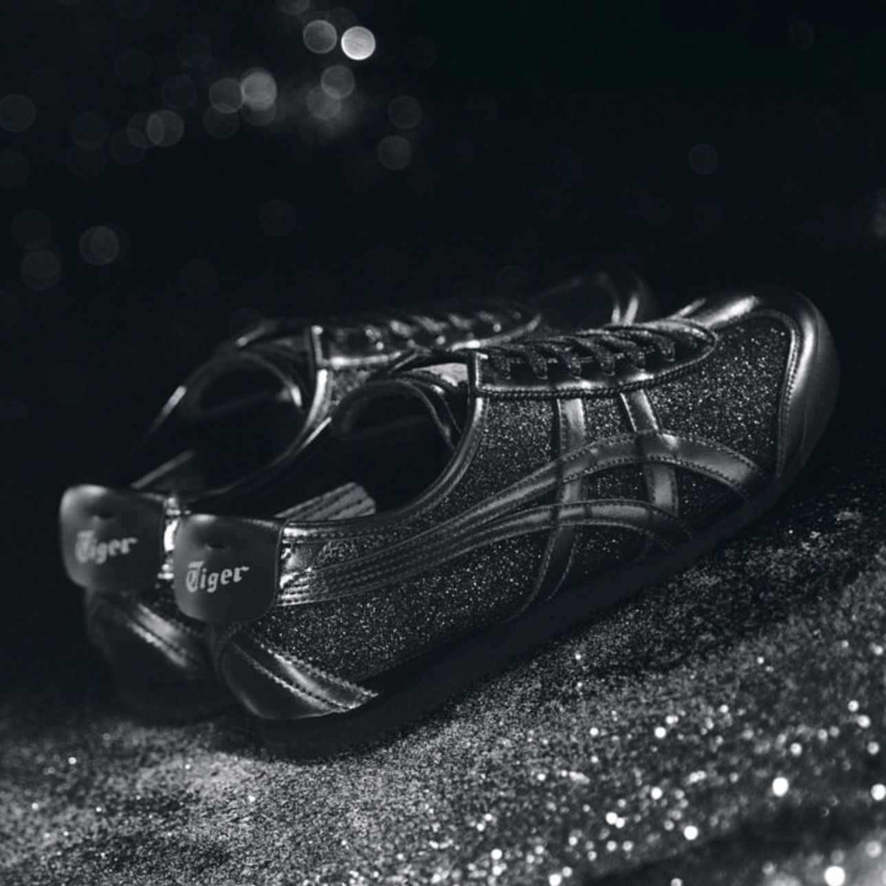 ONITSUKA TIGER MEXICO 66 黑銀河 全黑 亮片 復古 休閒鞋 1183C480-001