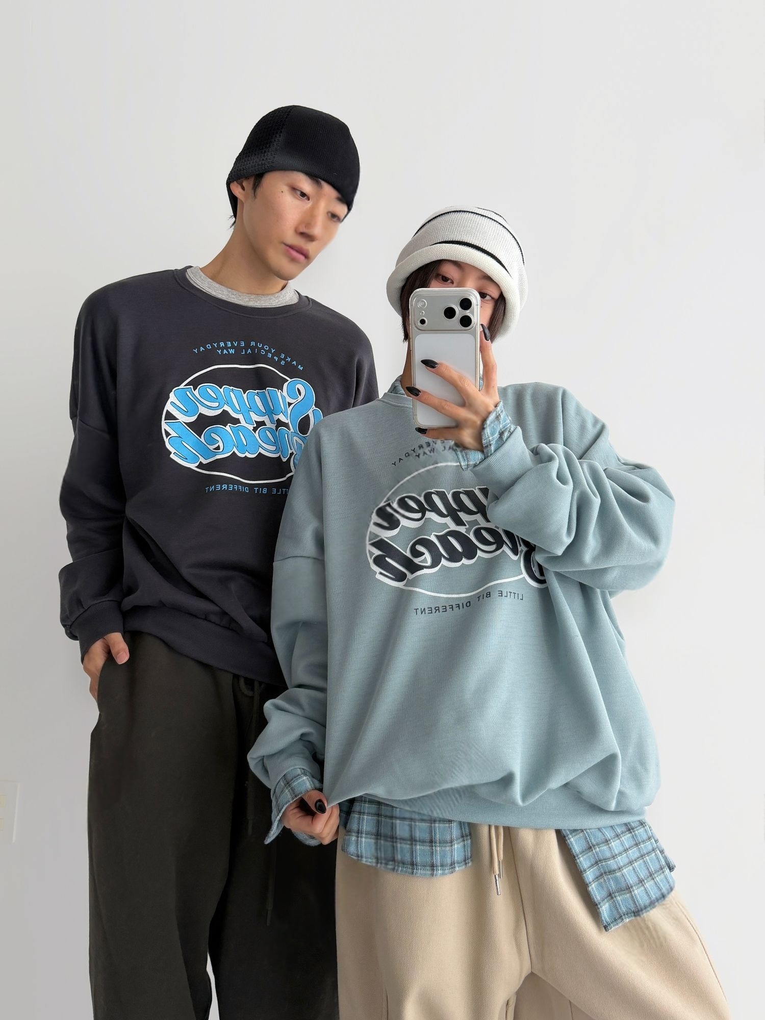 THankus 復古字樣衛衣｜薄荷色近拍細節