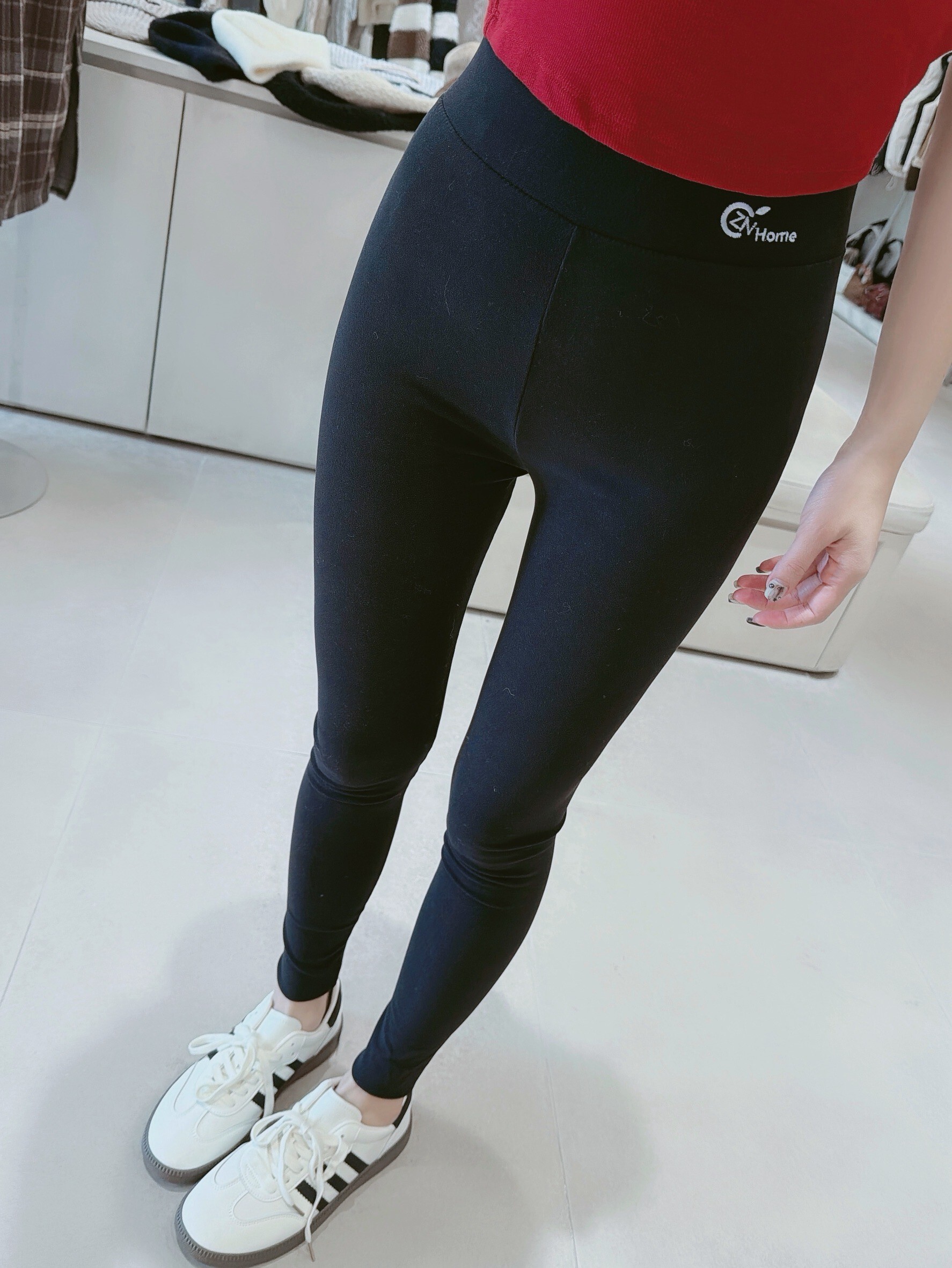 刺繡字母蓄熱磨毛內搭褲