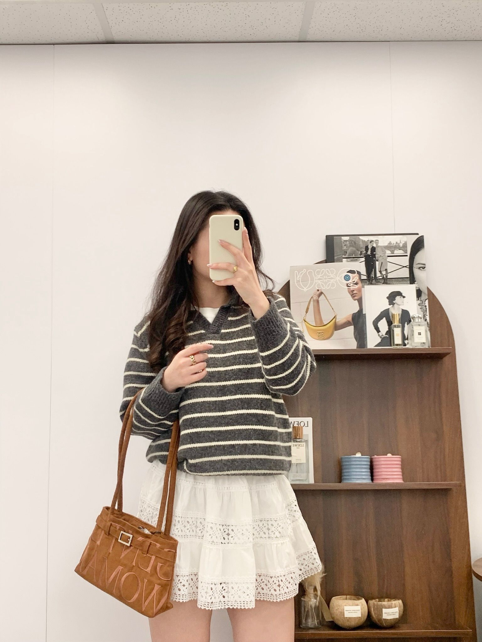 小V領針織橫條上衣