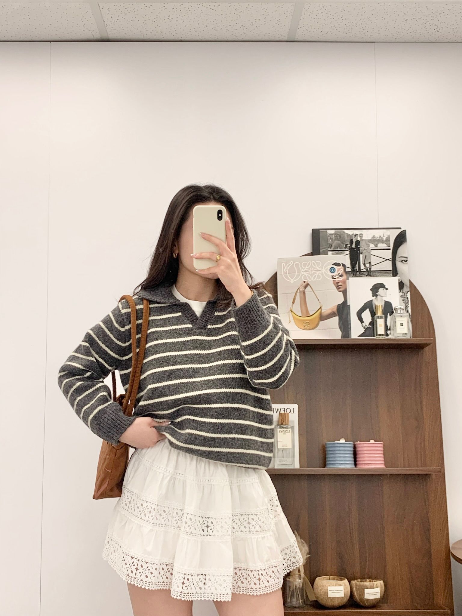 小V領針織橫條上衣