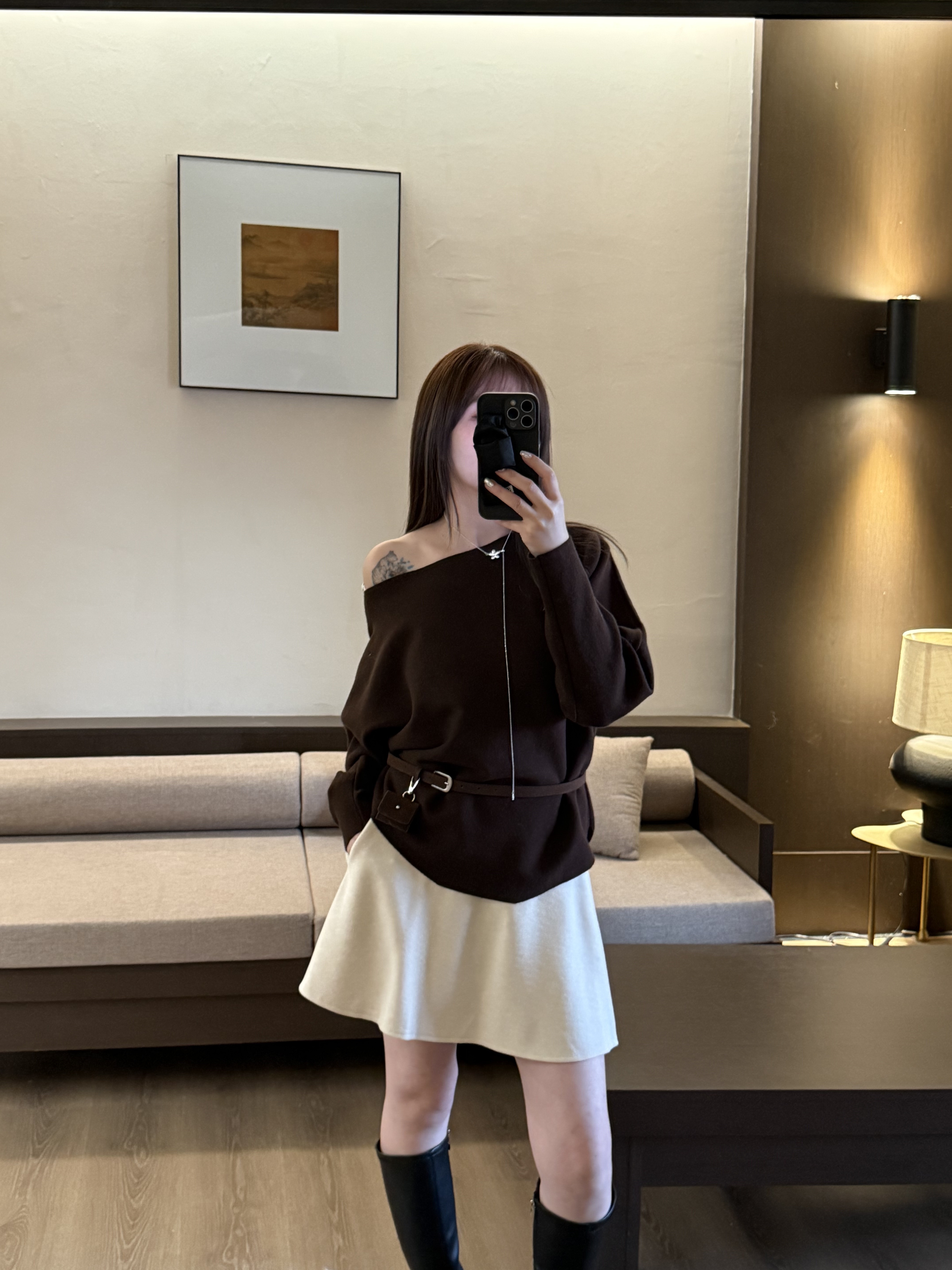 後鬆緊傘狀短裙