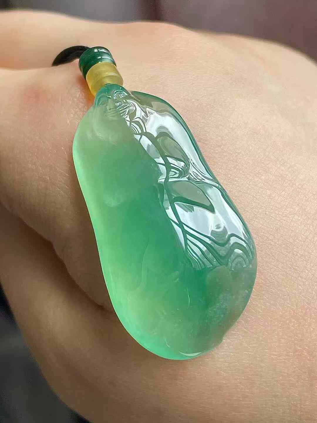 11225540 翡翠高冰晴綠逍遙佛吊墜