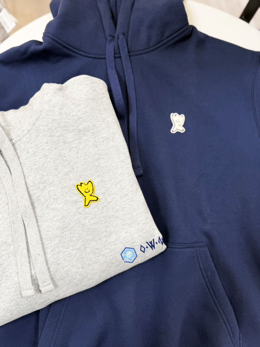 【OWN】Wacky Willy 連帽上衣 刷毛 厚磅 經典款 小黃人 不分男女 深藍 灰色