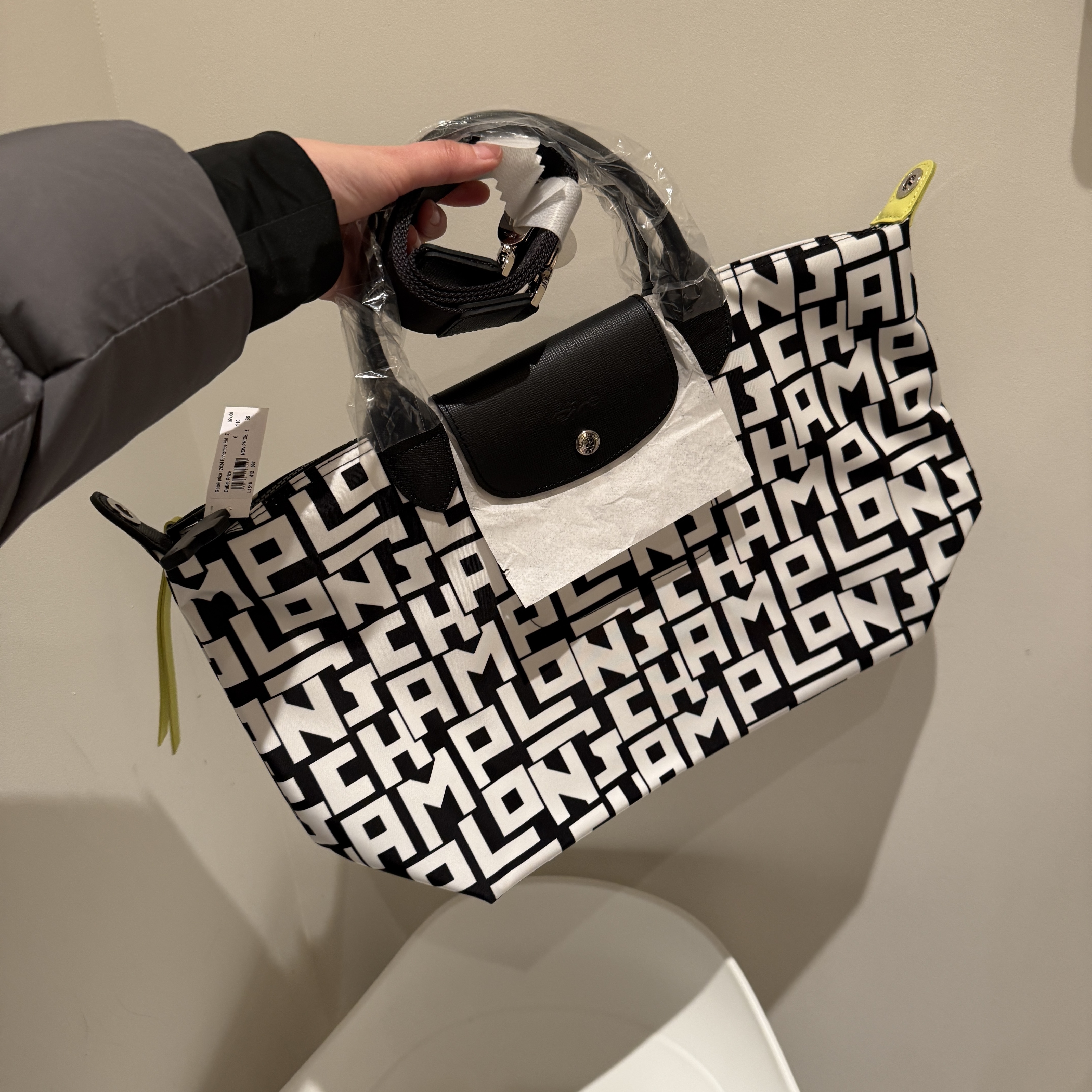 Longchamp Logo pattern Medium tote bag black and white L1515