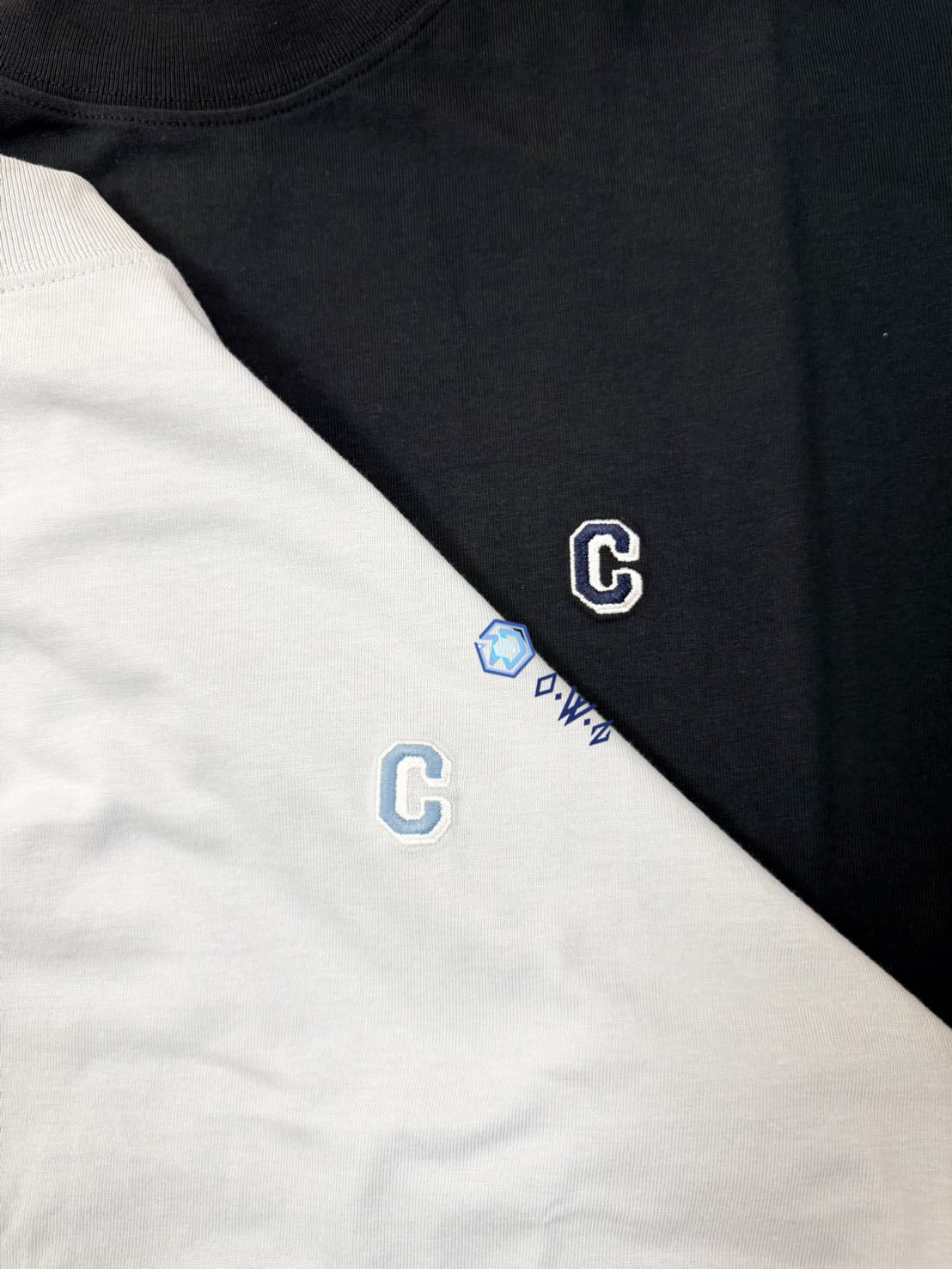 【OWN】Covernat 假兩件 薄長袖 薄款 刺繡 拼接 不分男女 黑灰 灰米