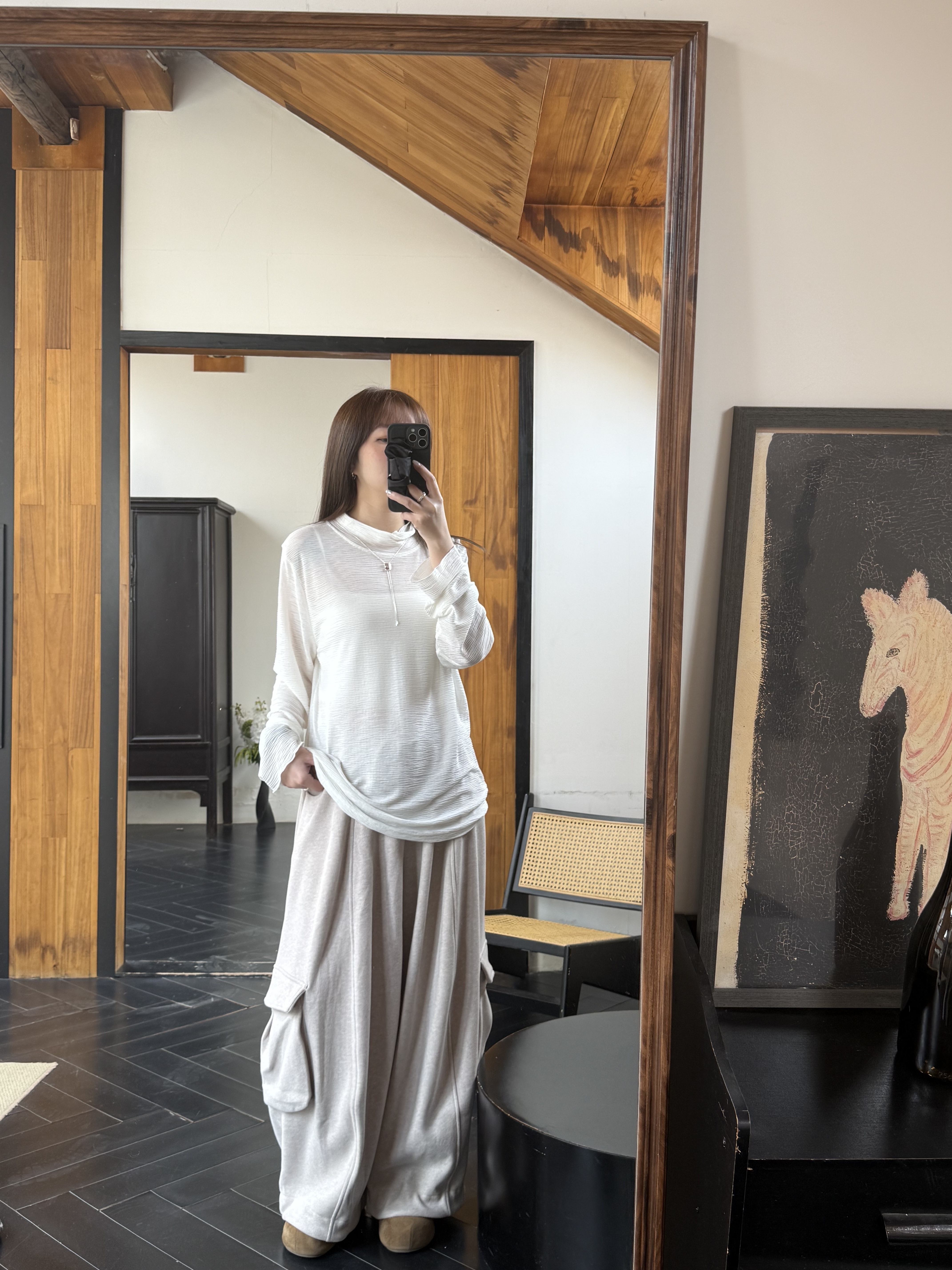 寬版微透紋理打底上衣