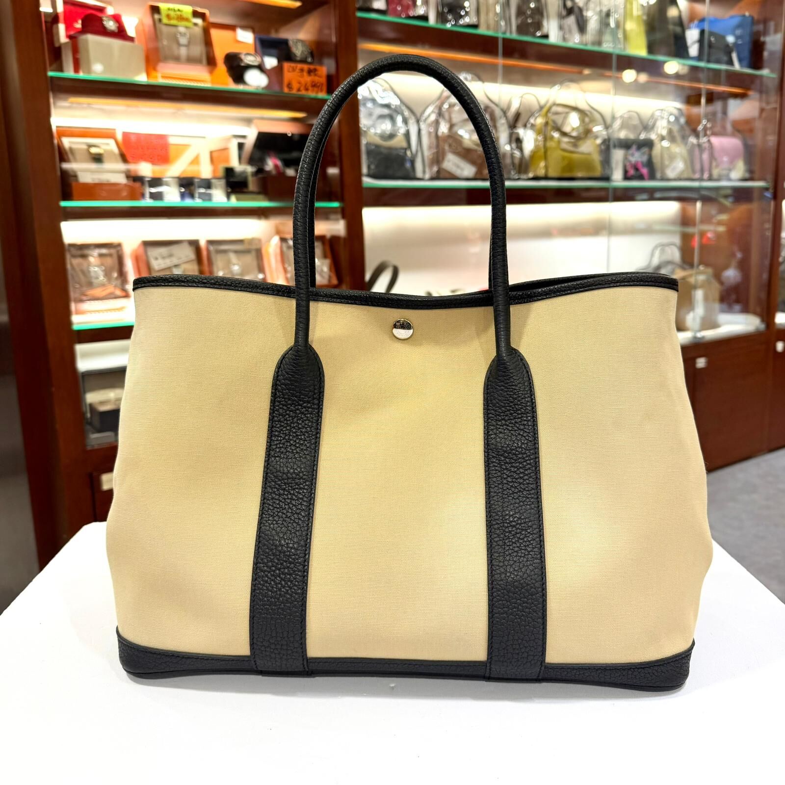 85%NEW二手GARDEN PARTY 36 風衣灰帆布X刻 S2/TRENCH #GP36 #花園包 #香榭站正品