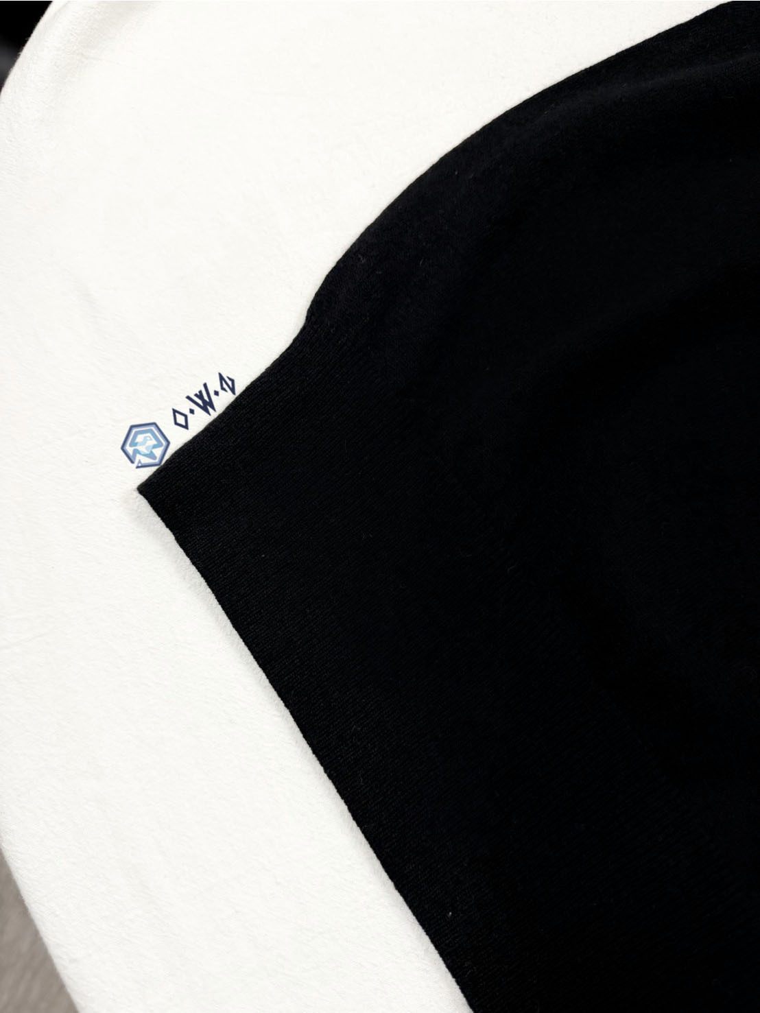 【OWN】Mardi Mercredi 長袖上衣 針織 羊毛 女生 黑色