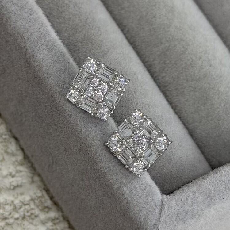 方形造型鑽石耳環