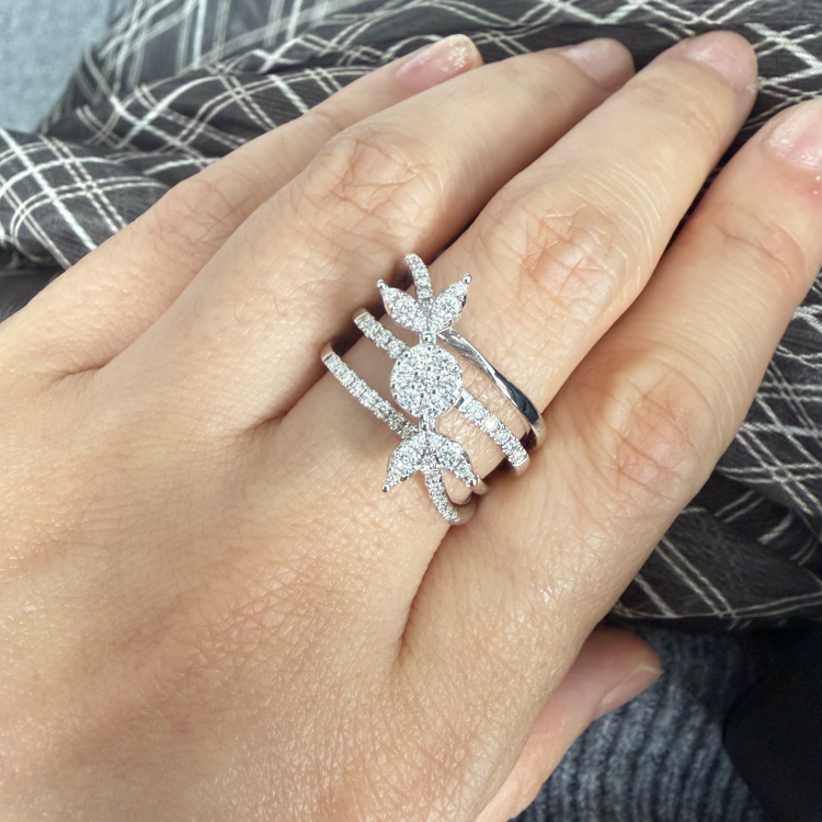 花語綻放鑽石戒指