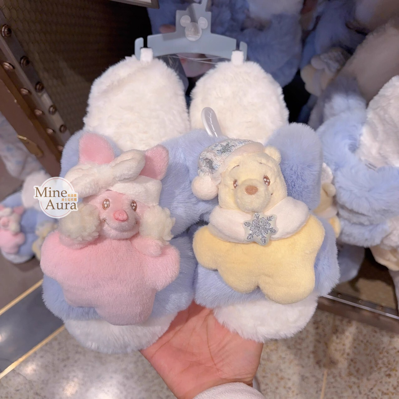 2025 小熊維尼和朋友們 居家系列 小熊維尼 Winnie the Pooh 小豬 皮傑 piglet 大頭絨毛造型 室內拖鞋 -上海迪士尼樂園