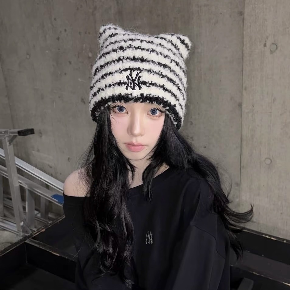 MLB X KARINA 柳智敏 貓耳帽 NY 紐約洋基隊 紅襪隊 道奇隊 韓國限定 卡寶同款 針織毛帽 條紋/水藍/粉紅