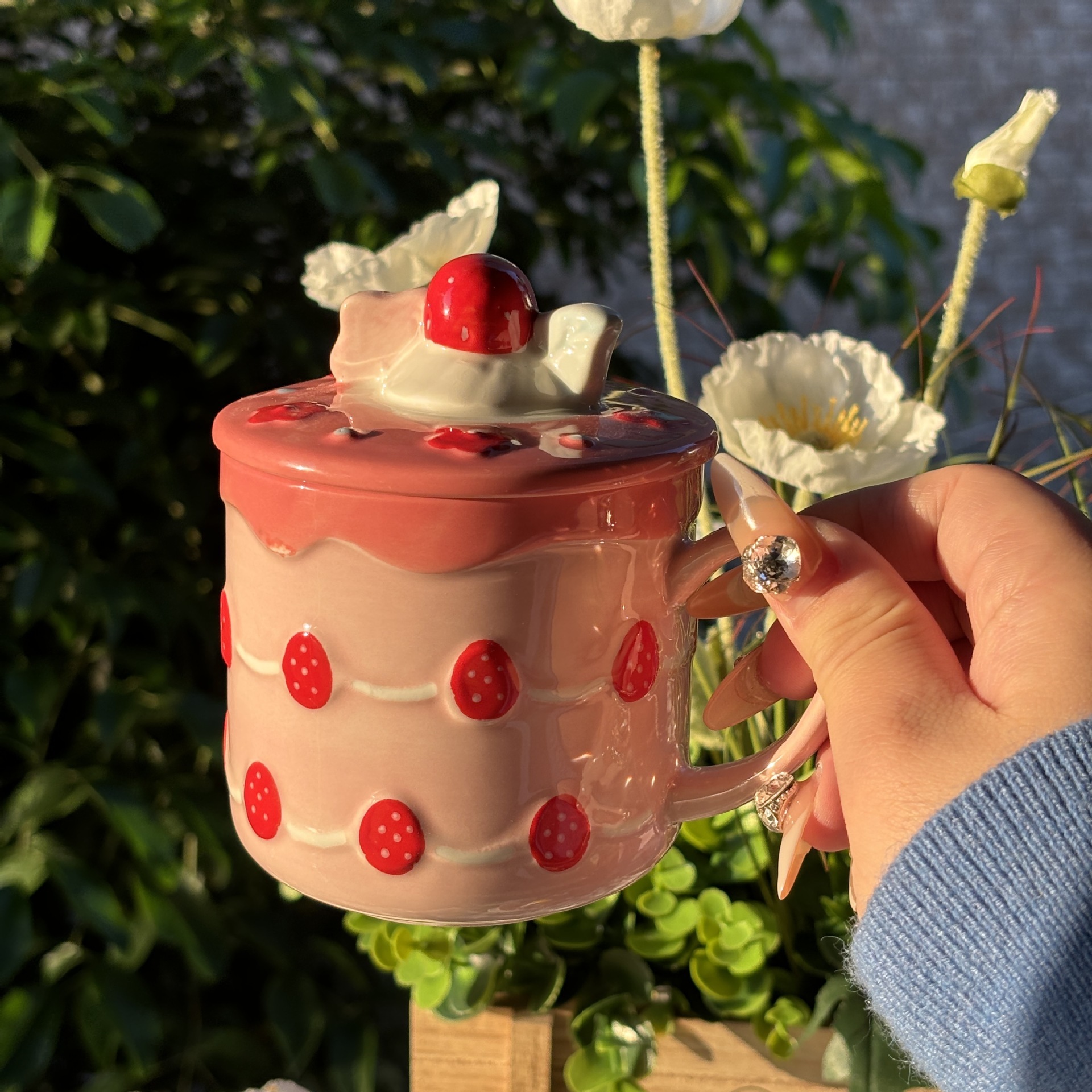 Lolita Strawberry Embossed Underglaze Ceramic Mug with Lid