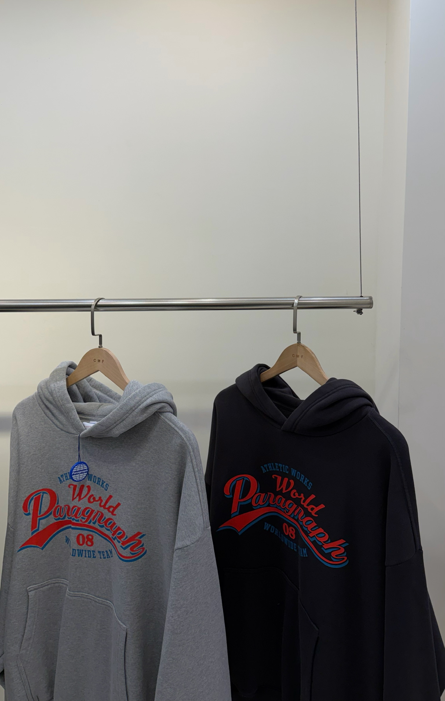 Paragraph worldwide team復古文字帽Tee