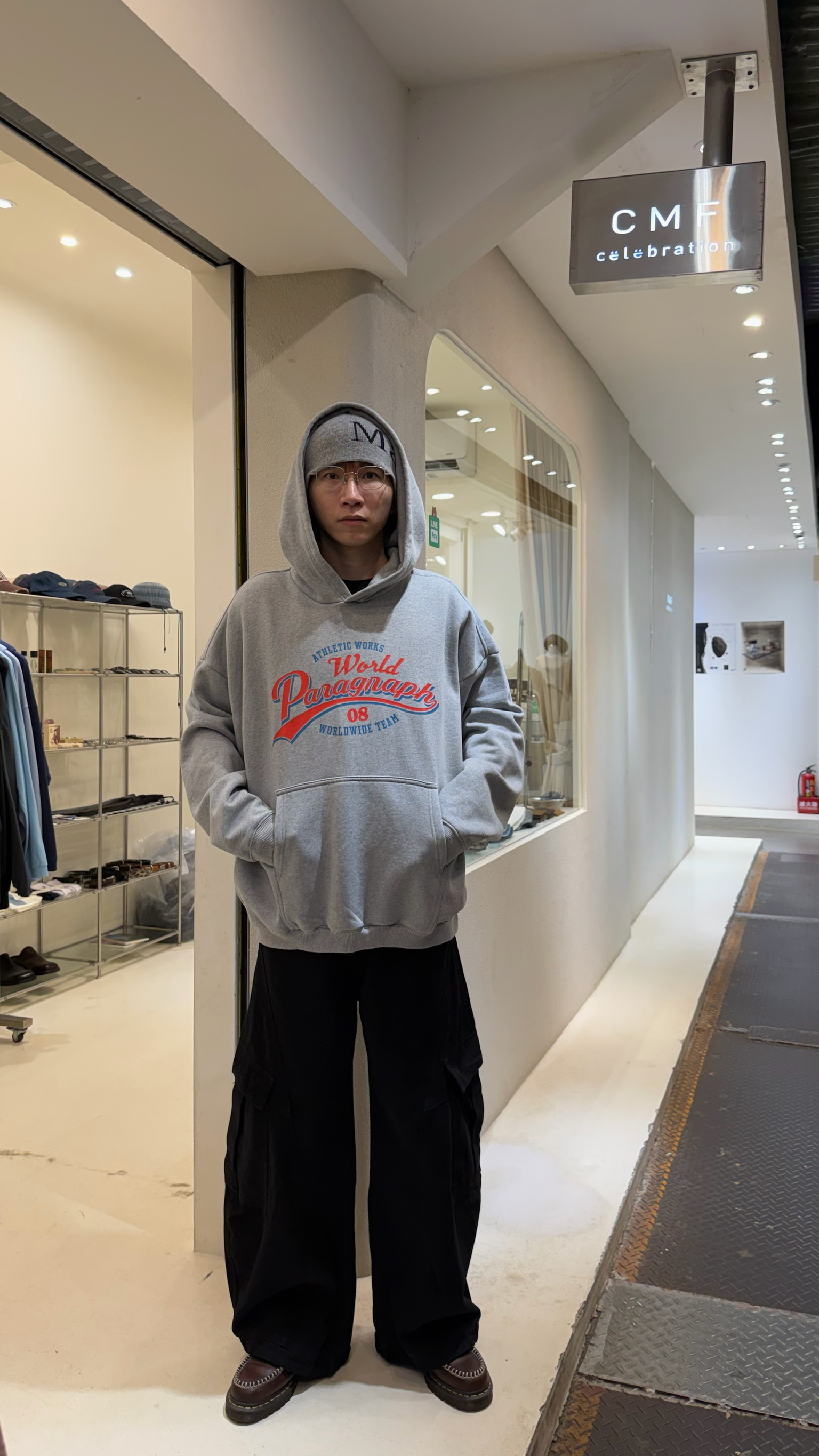 Paragraph worldwide team復古文字帽Tee