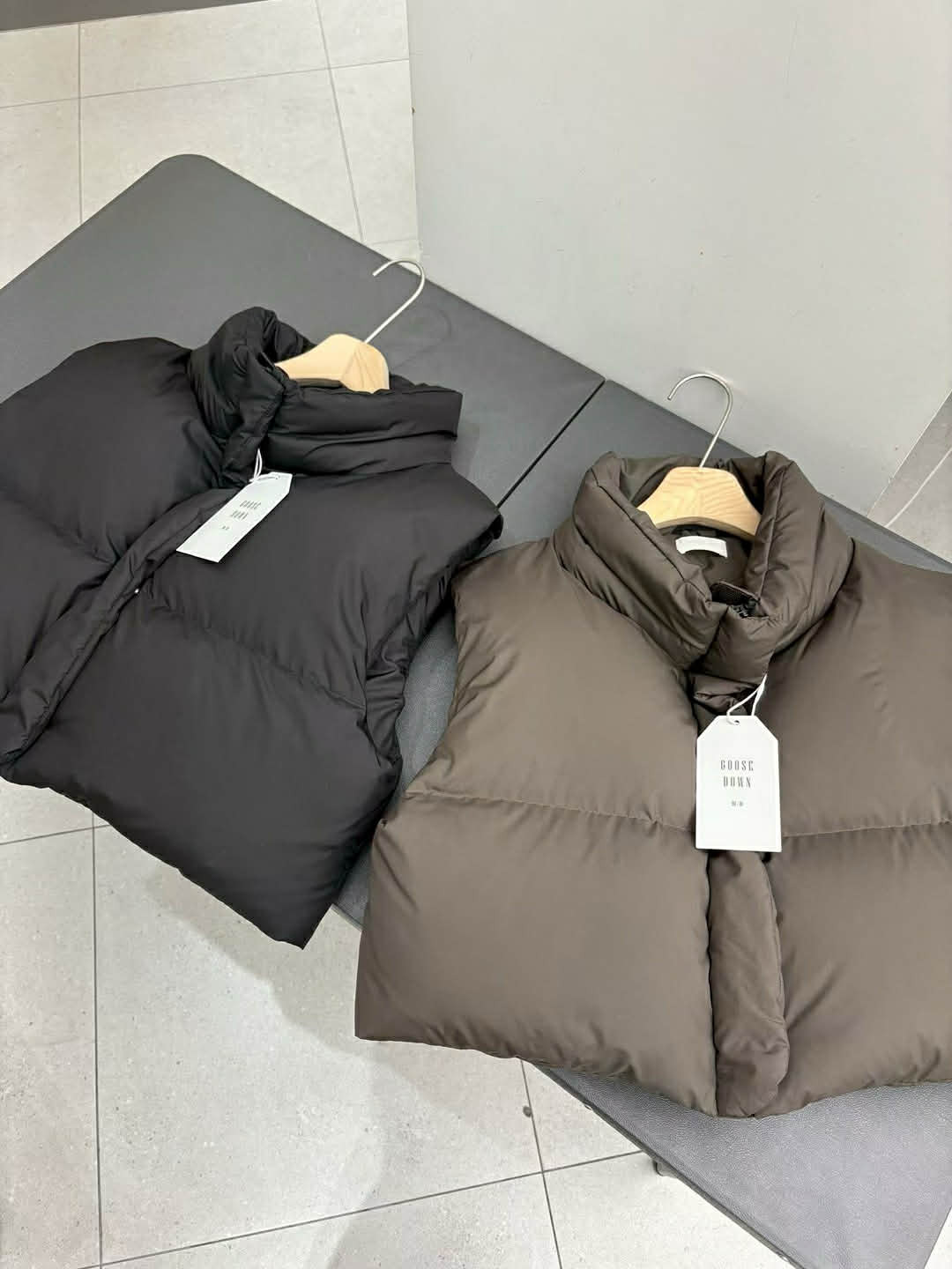 FN07 設計感立領90% 鵝絨背心