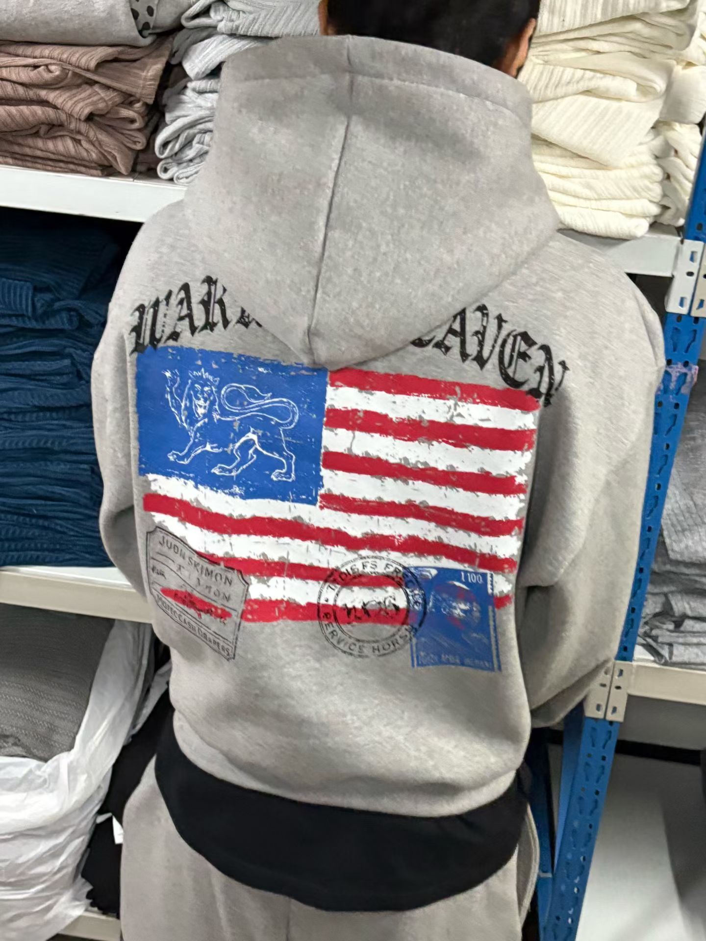 英文字圖案連帽拉鍊外套 SCOPE-140JK