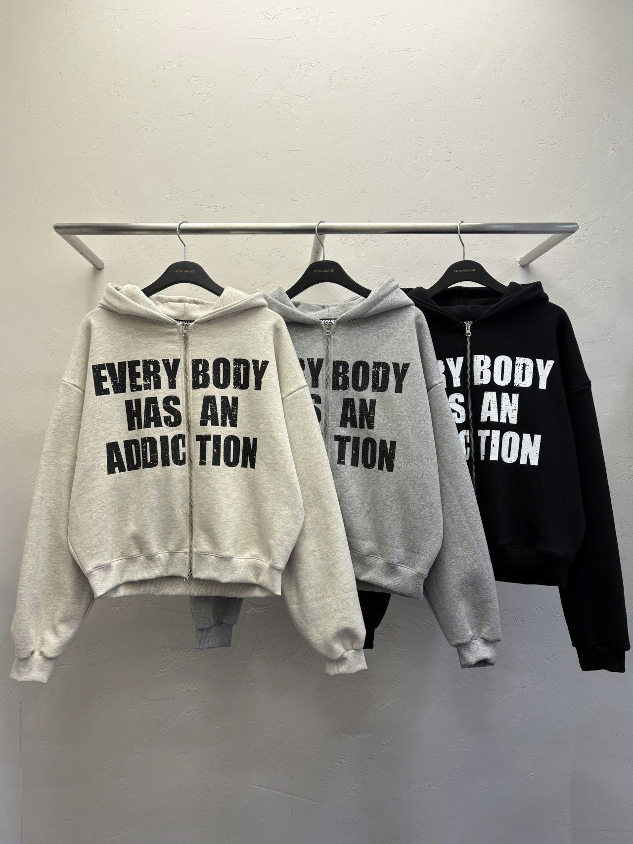 英文字圖案連帽拉鍊外套 SCOPE-140JK