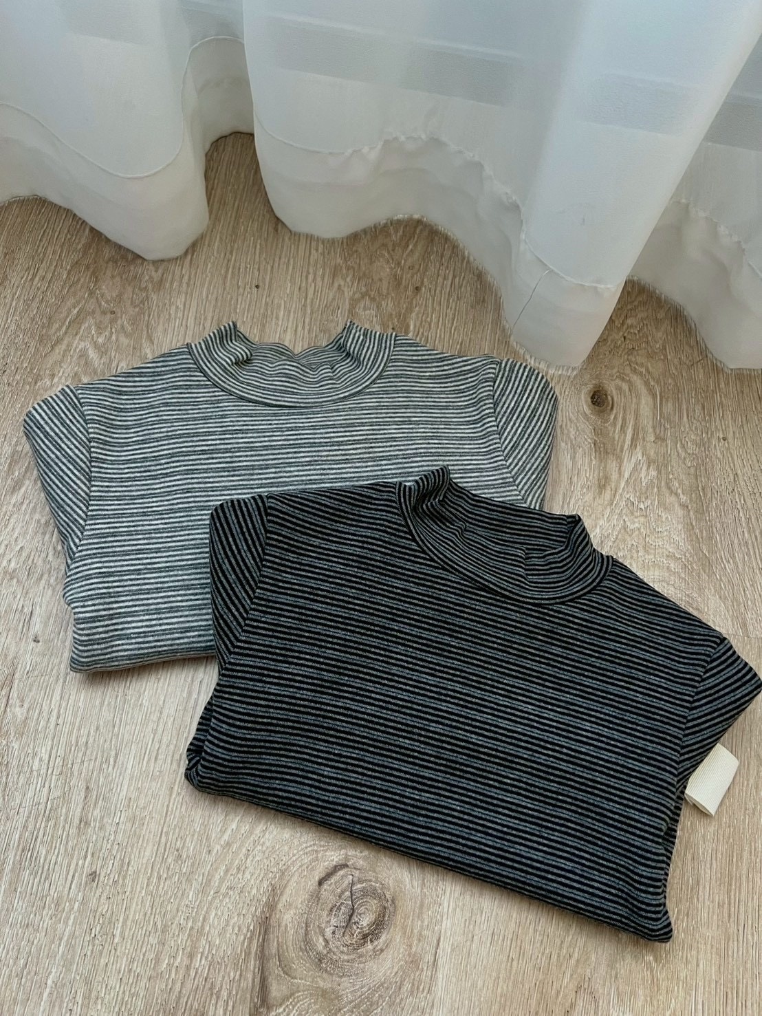 A03665內刷毛條紋打底衣