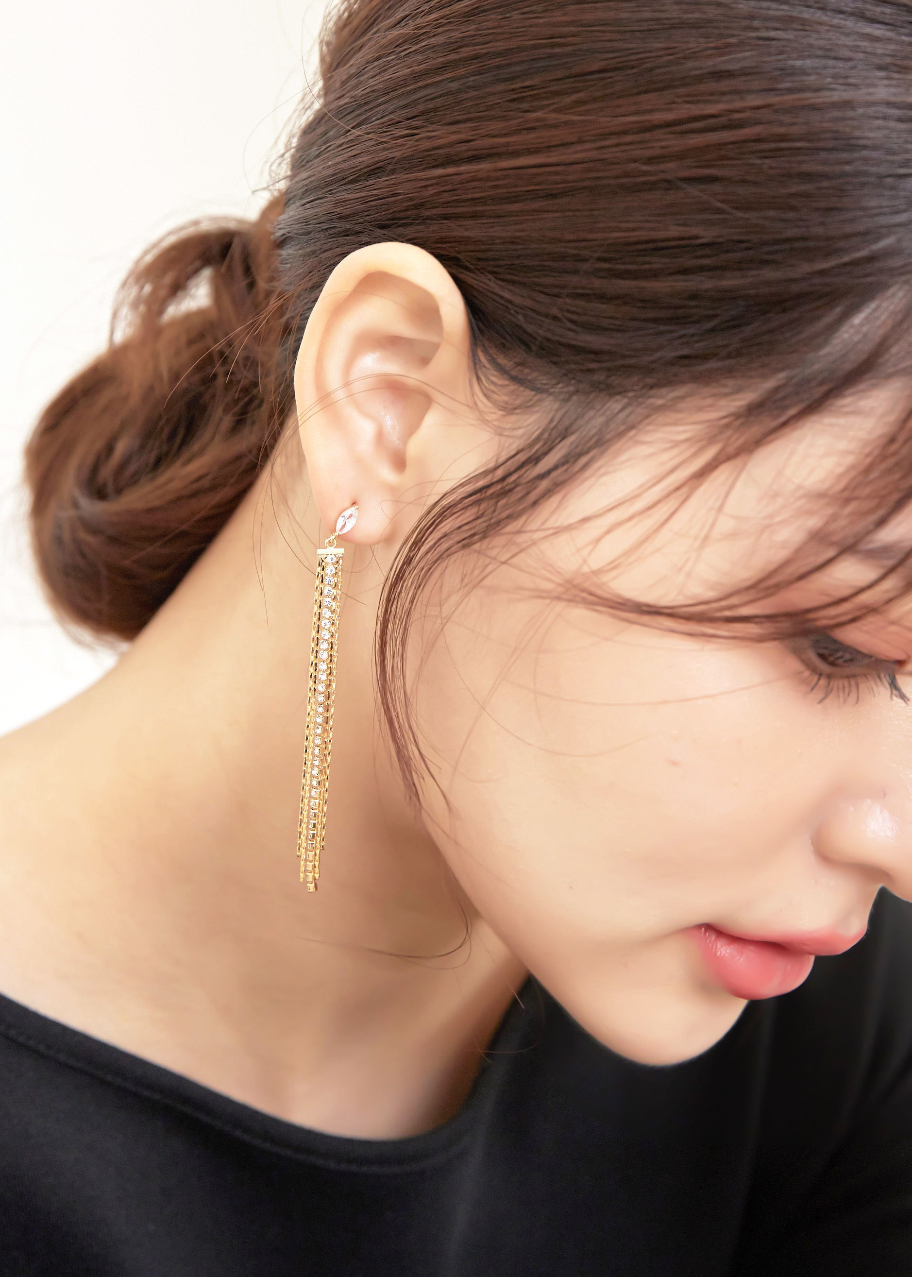 Terpsichore 鋯石流蘇長耳環
