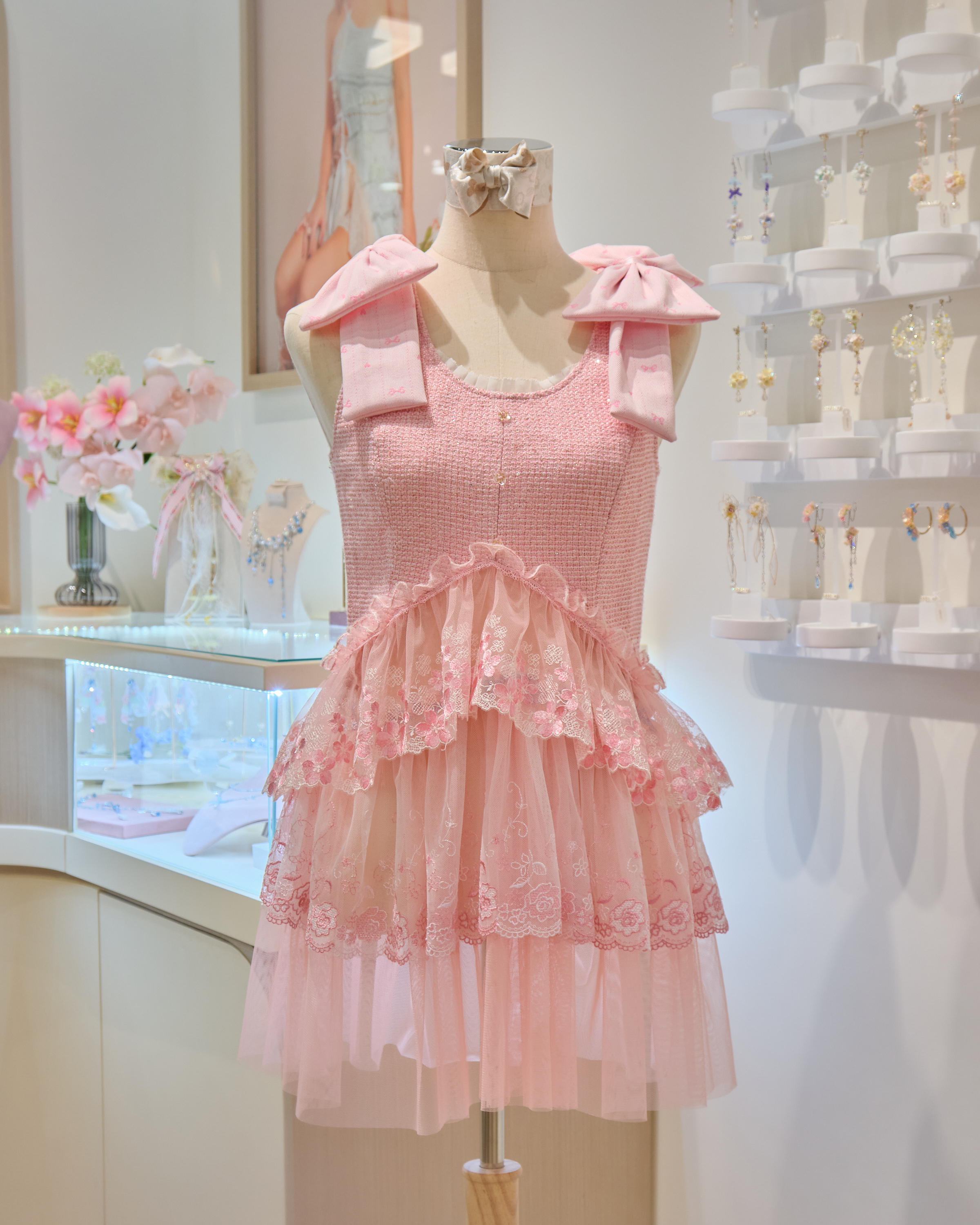 13199 Classic Tweed Layered Sleeveless Dress