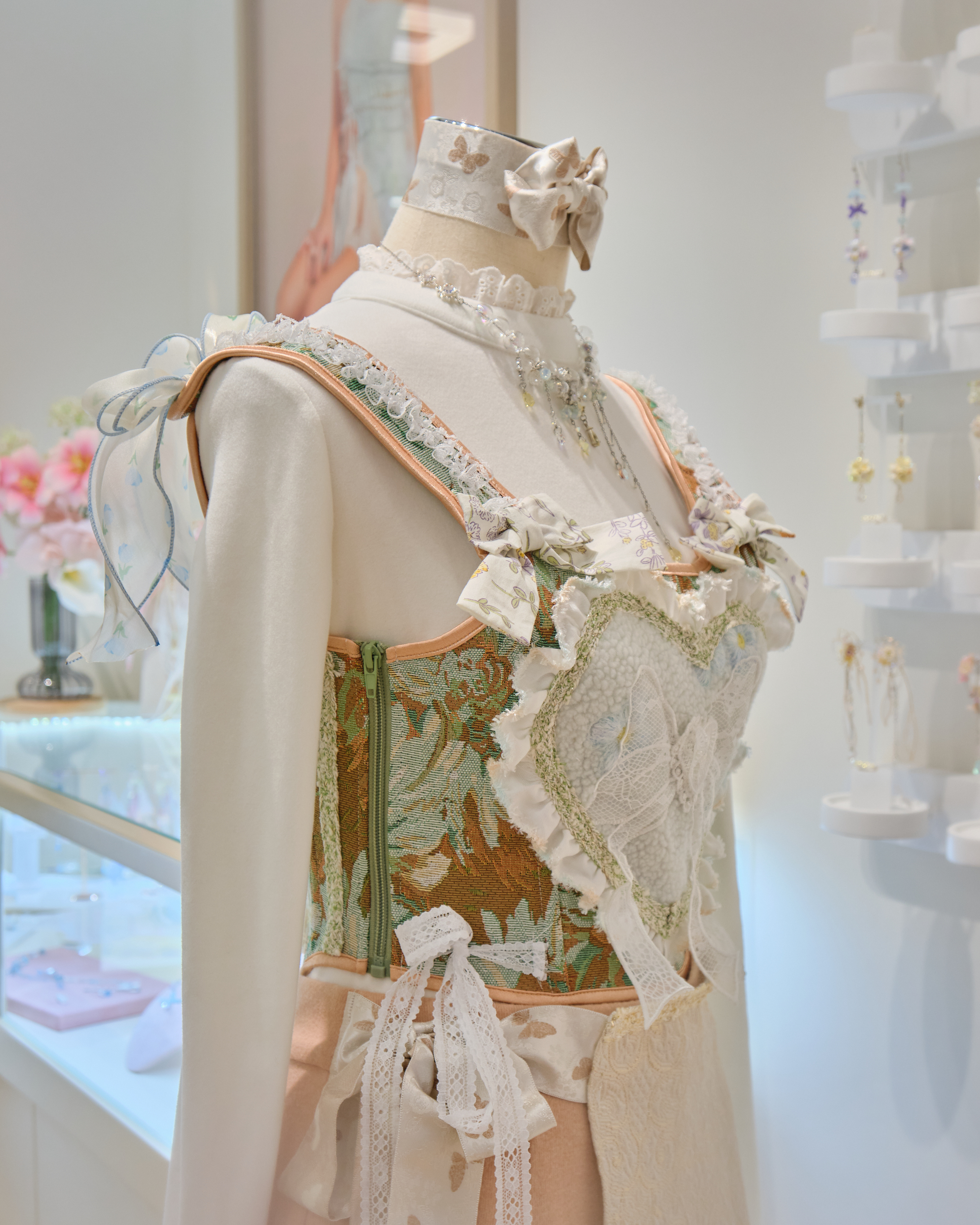 13187 Cherry-Snow Embroidered Heart Corset