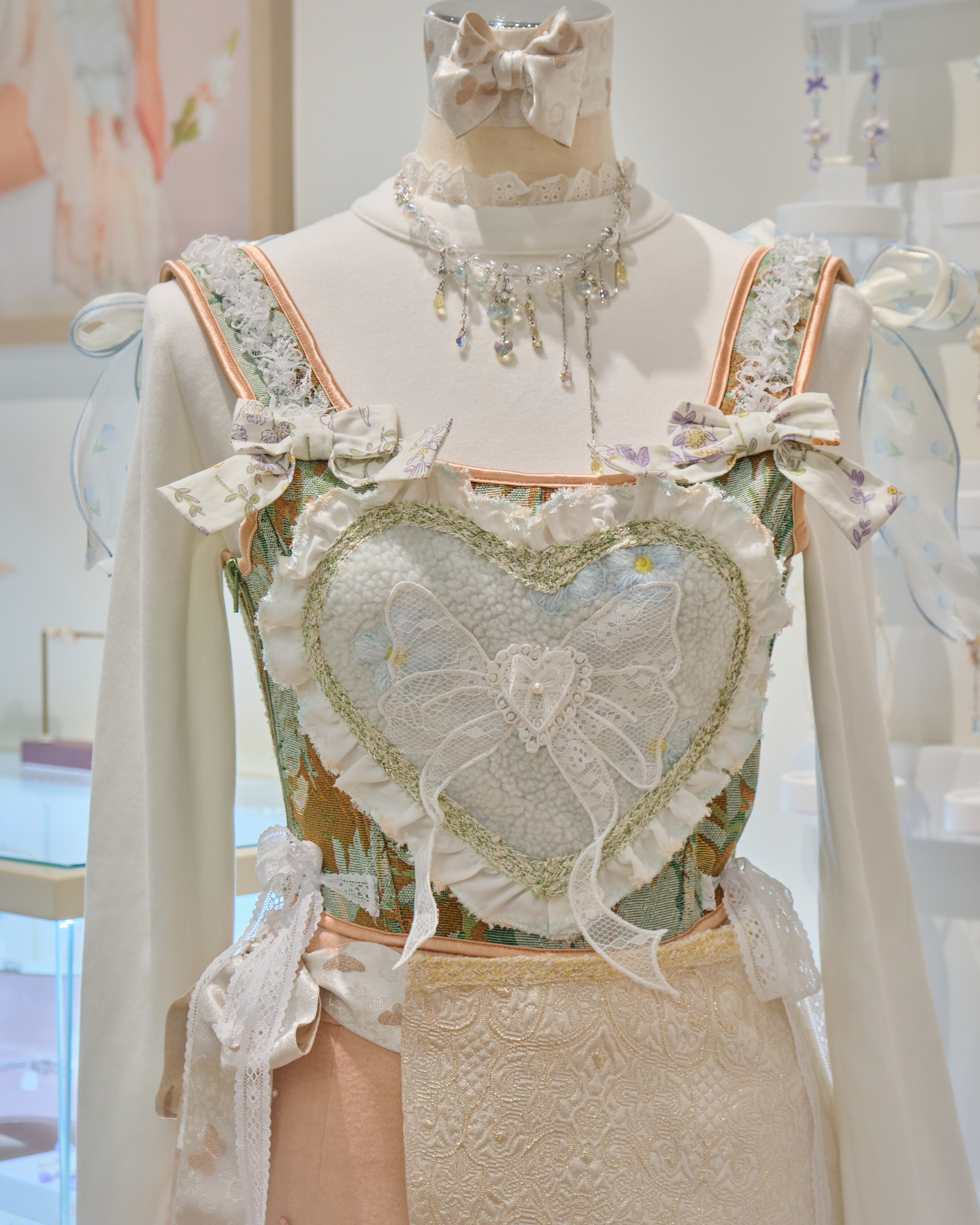 13187 Cherry-Snow Embroidered Heart Corset