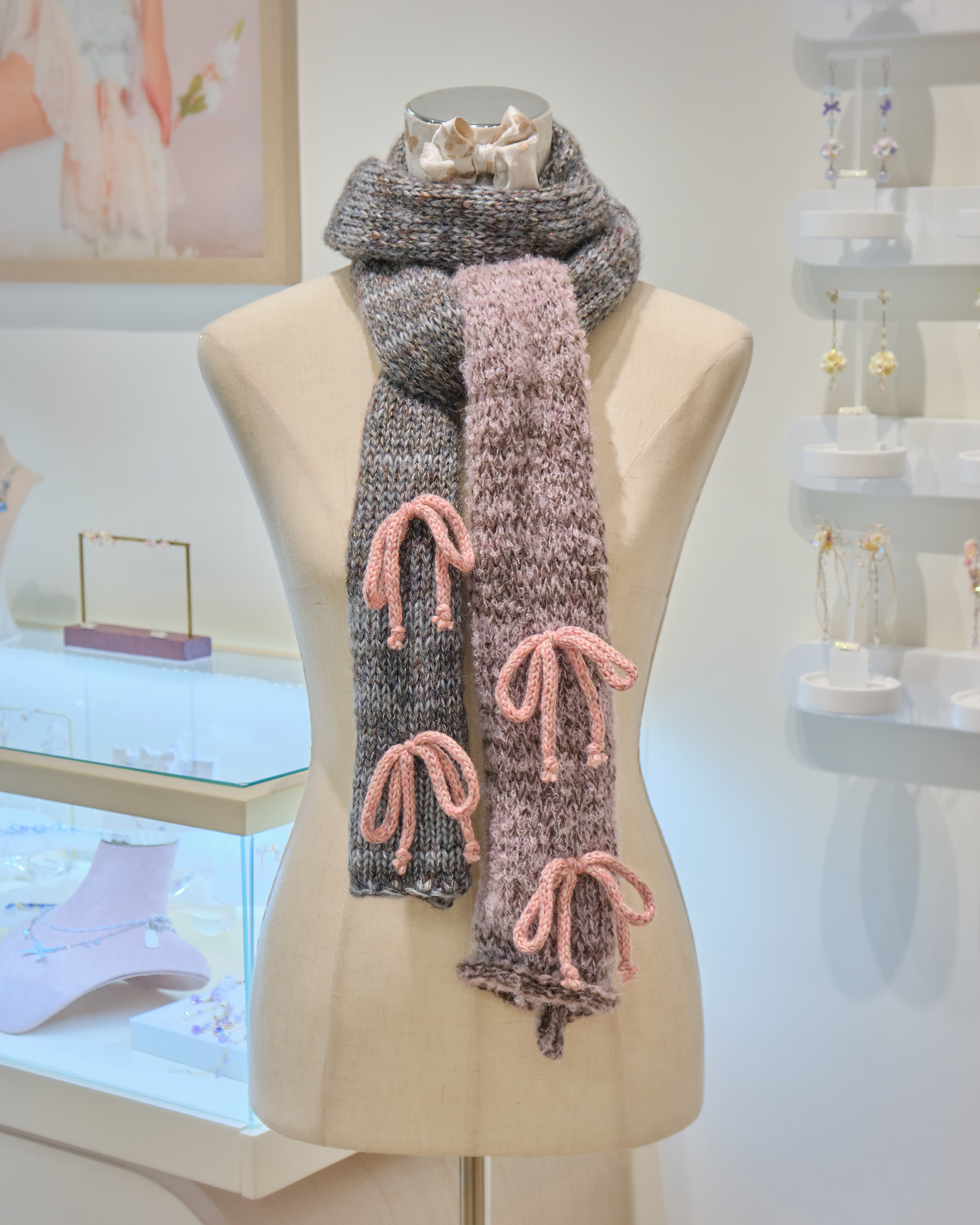 13176 Hand Knitted Cloudweave Haze Dreamknot Scarf