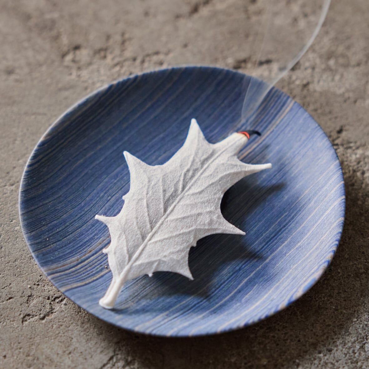 淡路島 HA KO葉片紙香 冬 冷杉｜薰壽堂