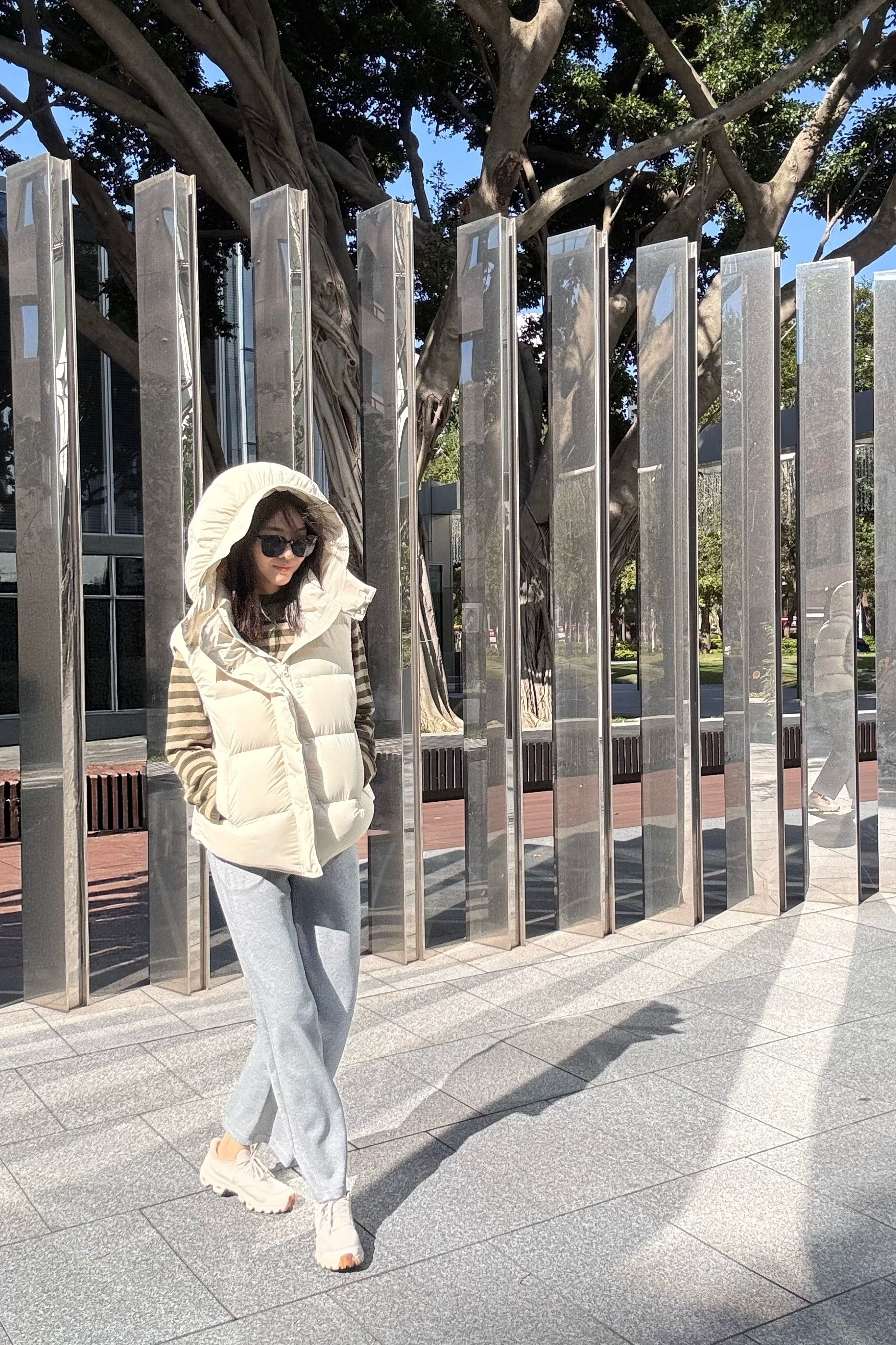 悅工坊 棉花糖鵝絨連帽背心（帽子可拆）