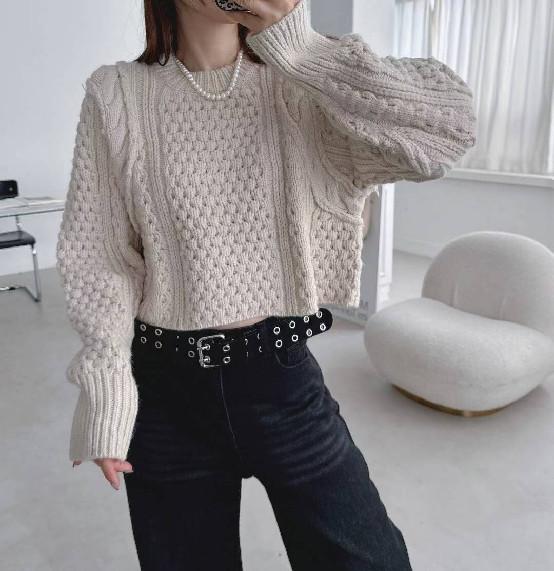 造型織紋短版厚毛衣