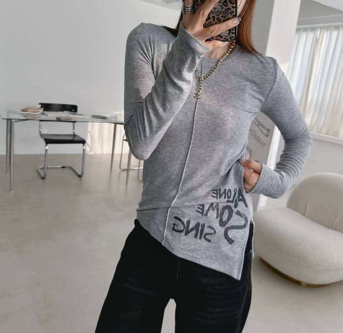 斜下擺印字貼身上衣