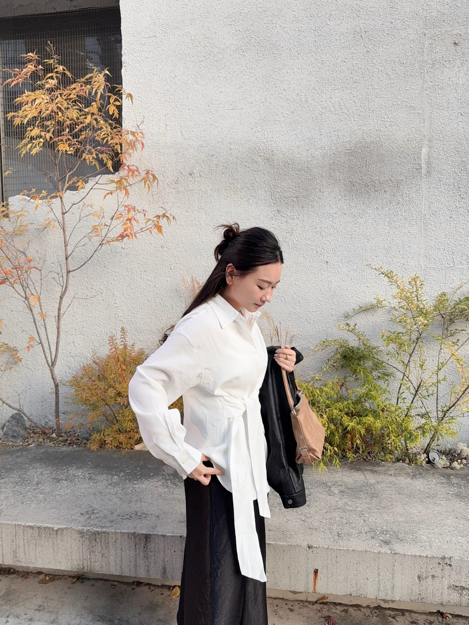 修腰綁帶恤衫上衣(白色)