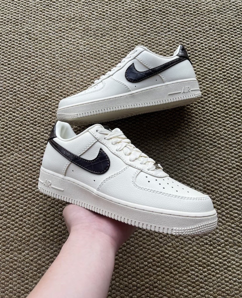 Nike Air Force 1 "Soft Pearl" 米白 酒紅 荔枝皮 IH7332-001