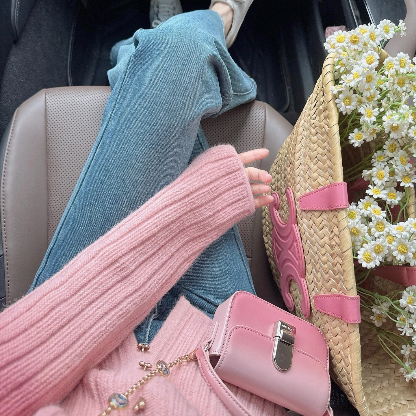 Gradient Pink Chic Knit Cardigan