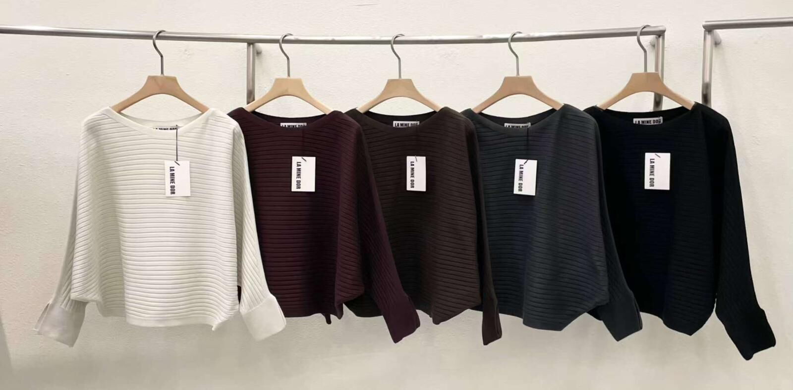 0212937a/韓國甜美立體橫間上衣 62/38/21