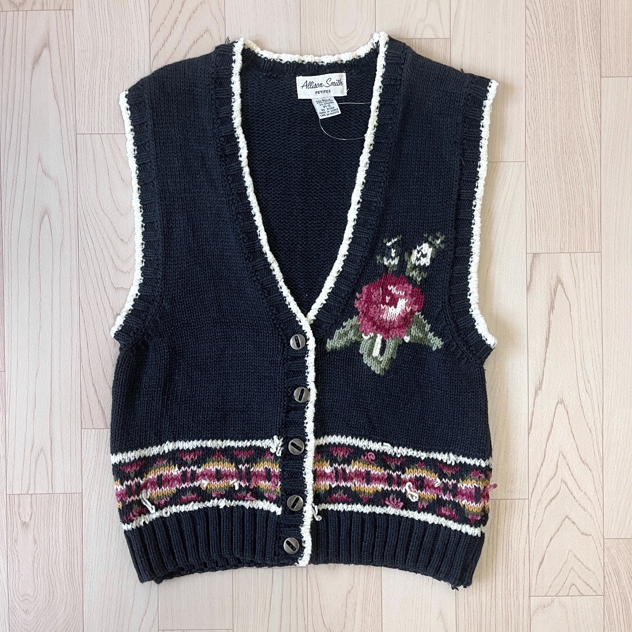 Allison Smith黑色大花背心毛衣