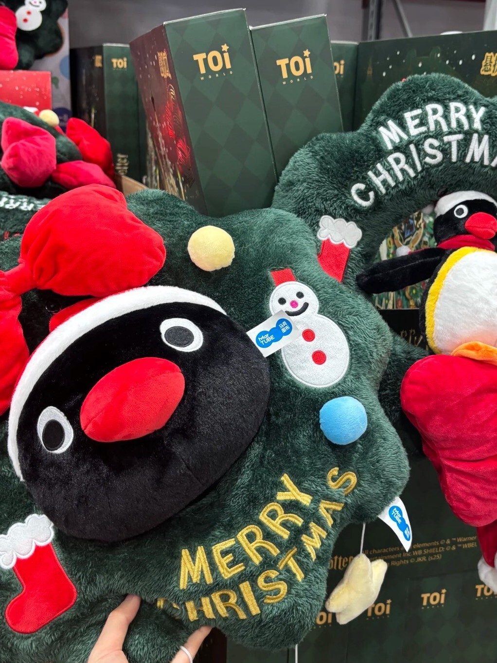 Officially licensed PINGU penguin family Christmas wreaths and ornaments
