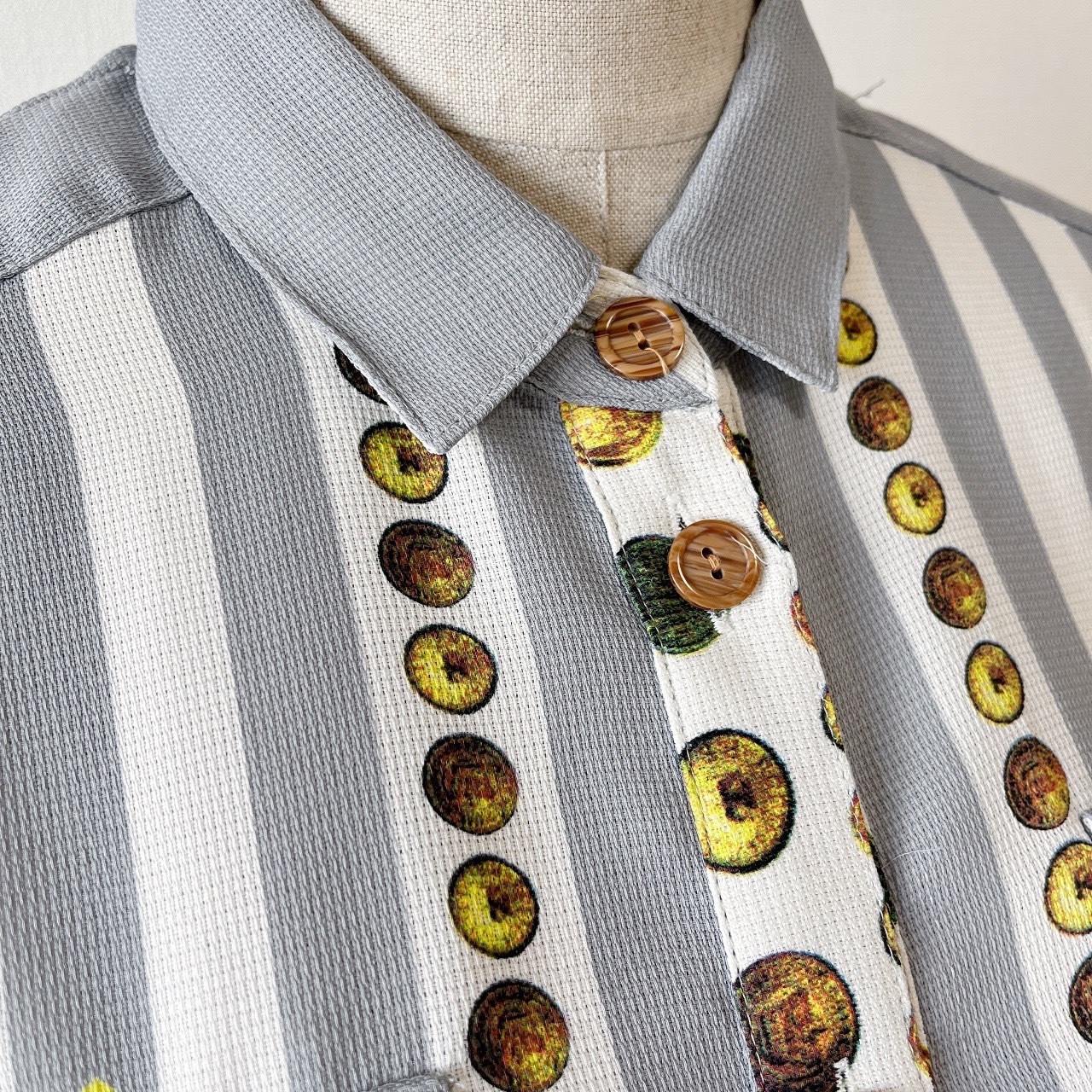 灰色波子棋條紋古著上衣