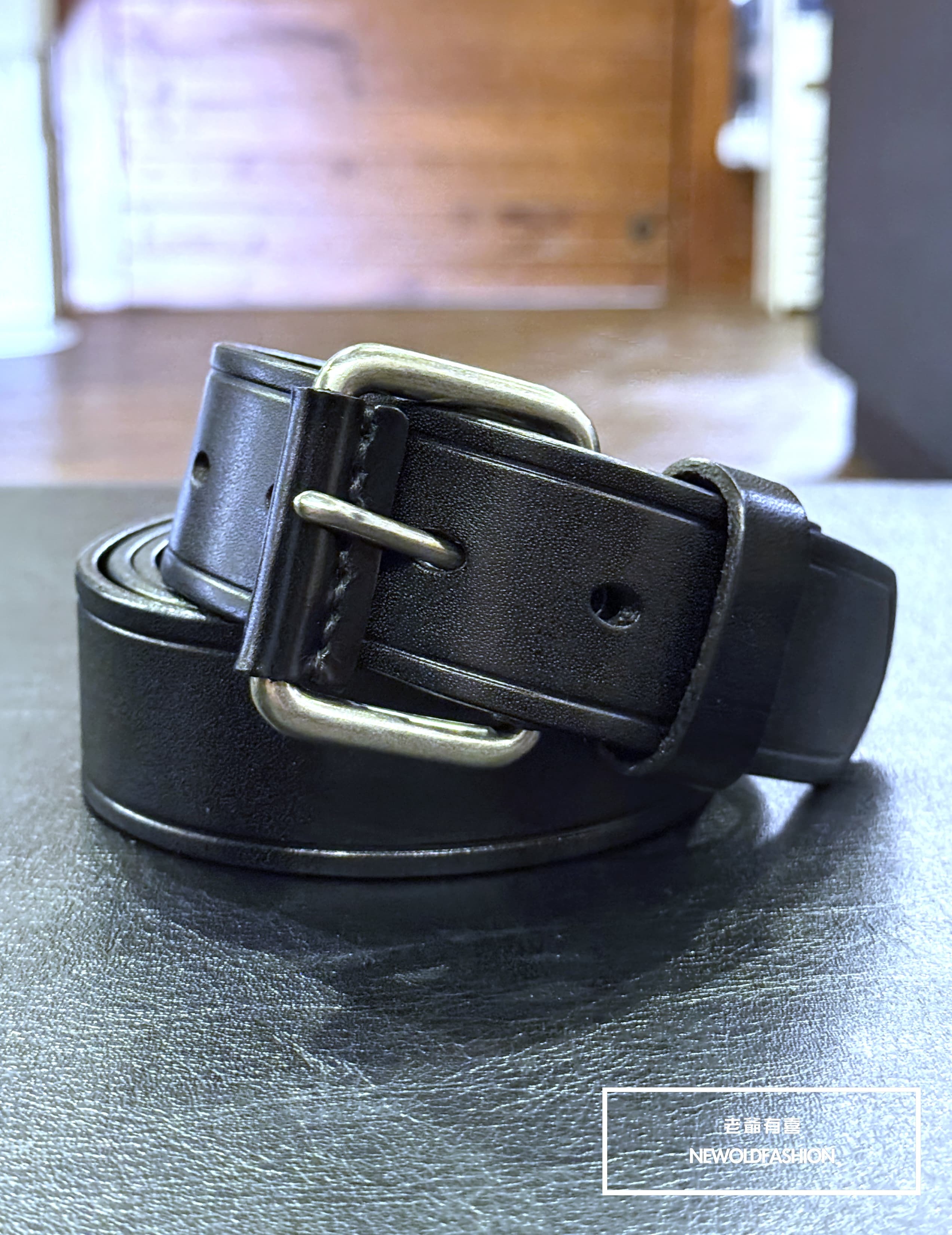 『新品上市』重磅簡約立體壓痕頭層牛皮皮帶(NOF2511N489)-黑