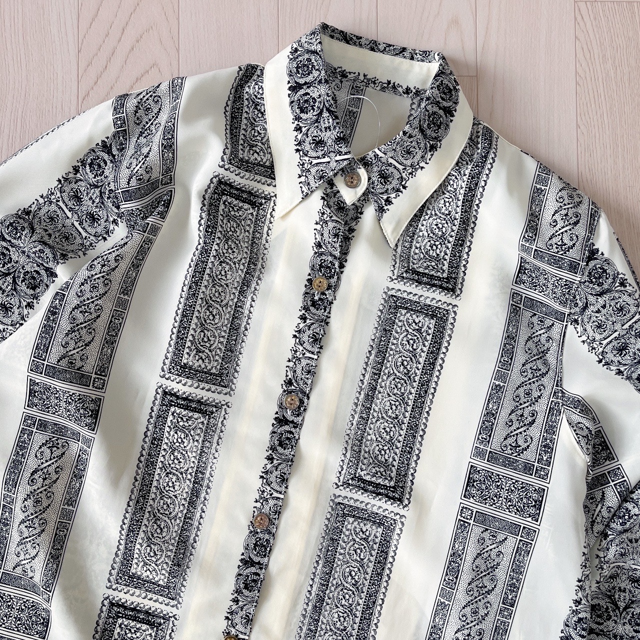 義式極簡矩形圖騰古著長袖襯衫