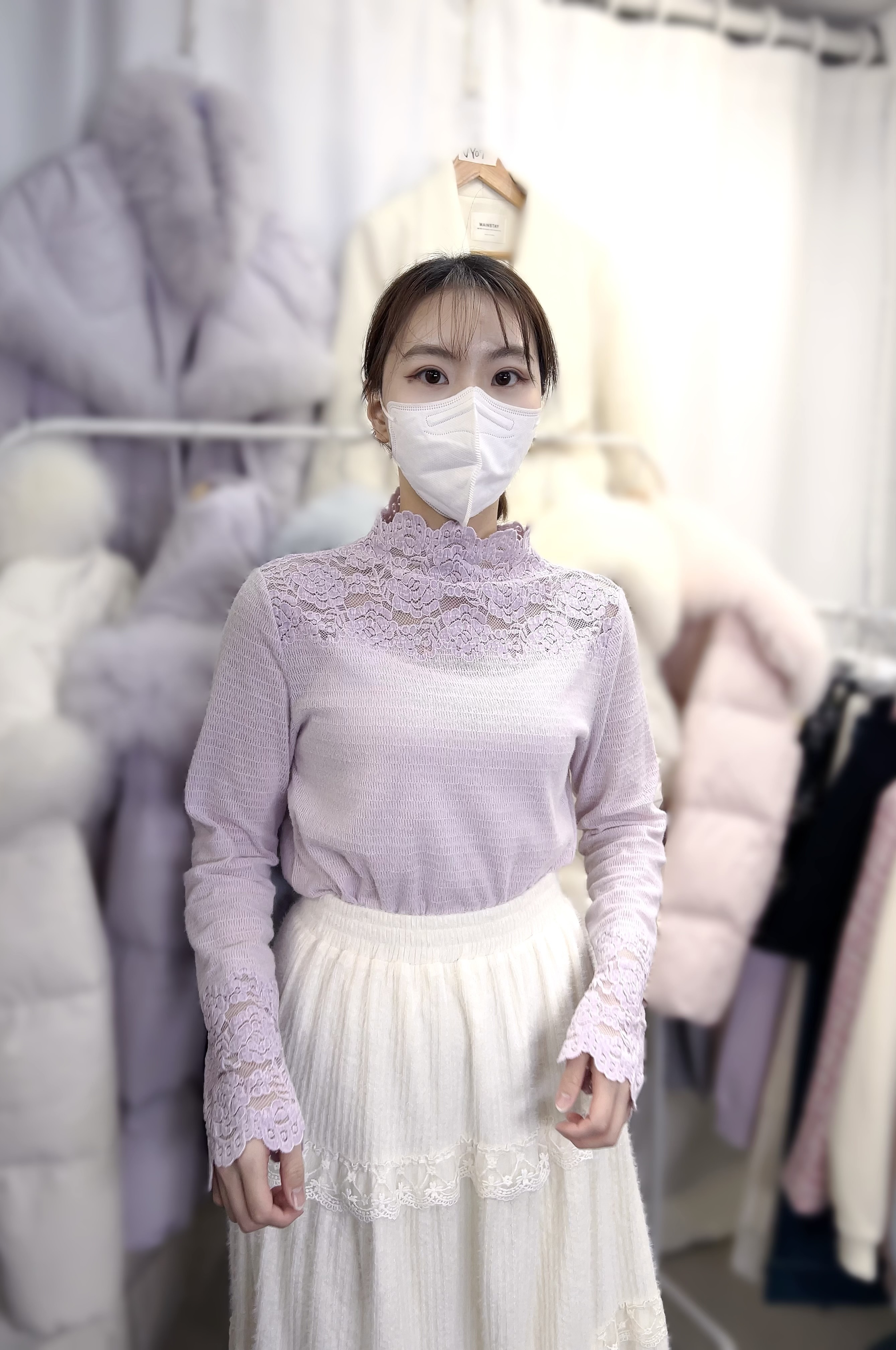 J43韓國🇰🇷 LACE 高領打底王  胸36-43 長22.5  原價  $269