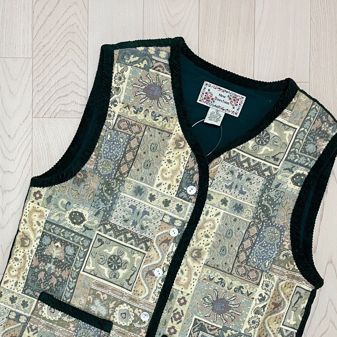 英倫莊園墨綠色燈芯絨織錦馬甲