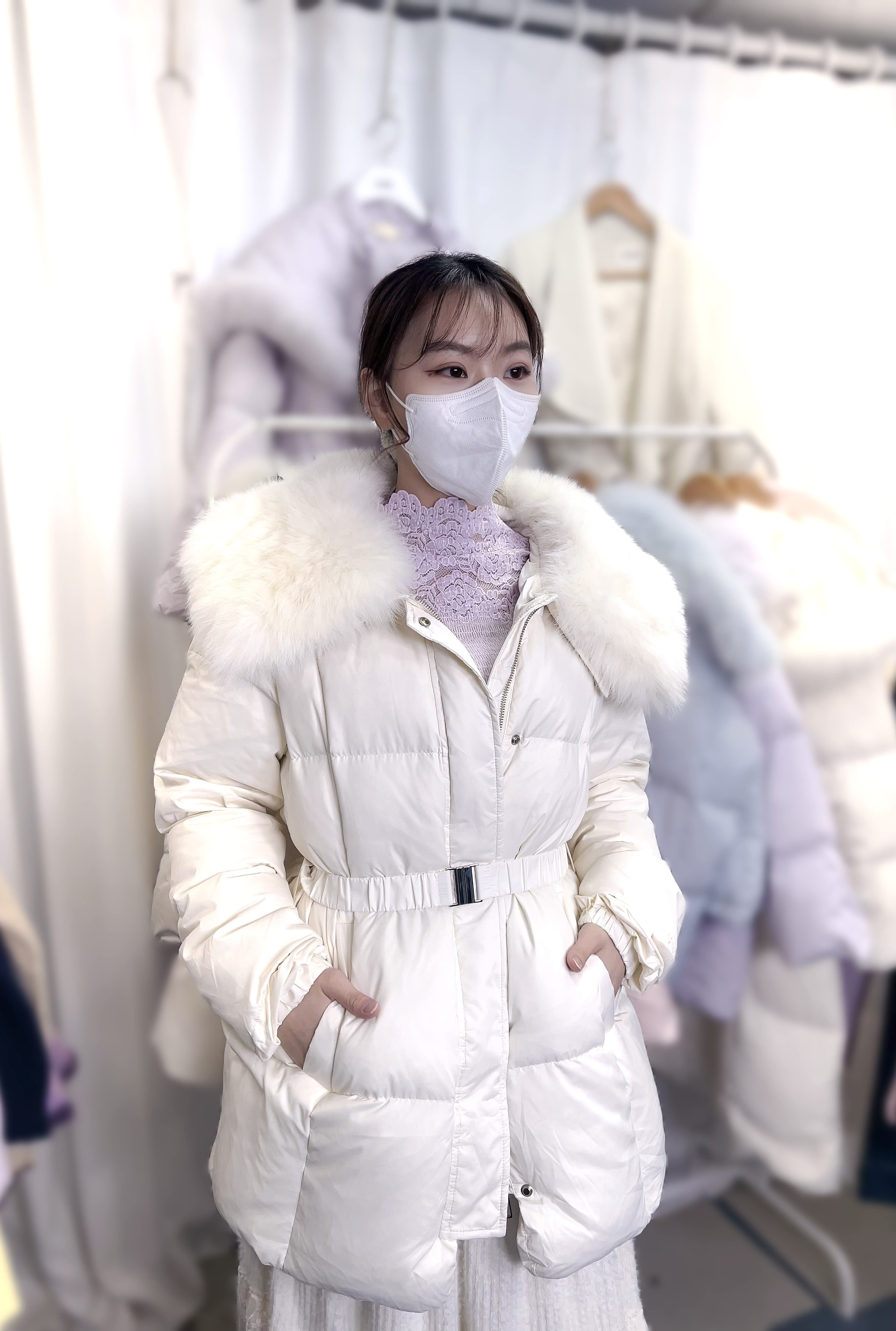 H06   韓國🇰🇷羽絨毛毛縷  鴨絨70%   鵝絨30%   胸S39 M41 L43 , 長24   原價 $999  可拆毛毛