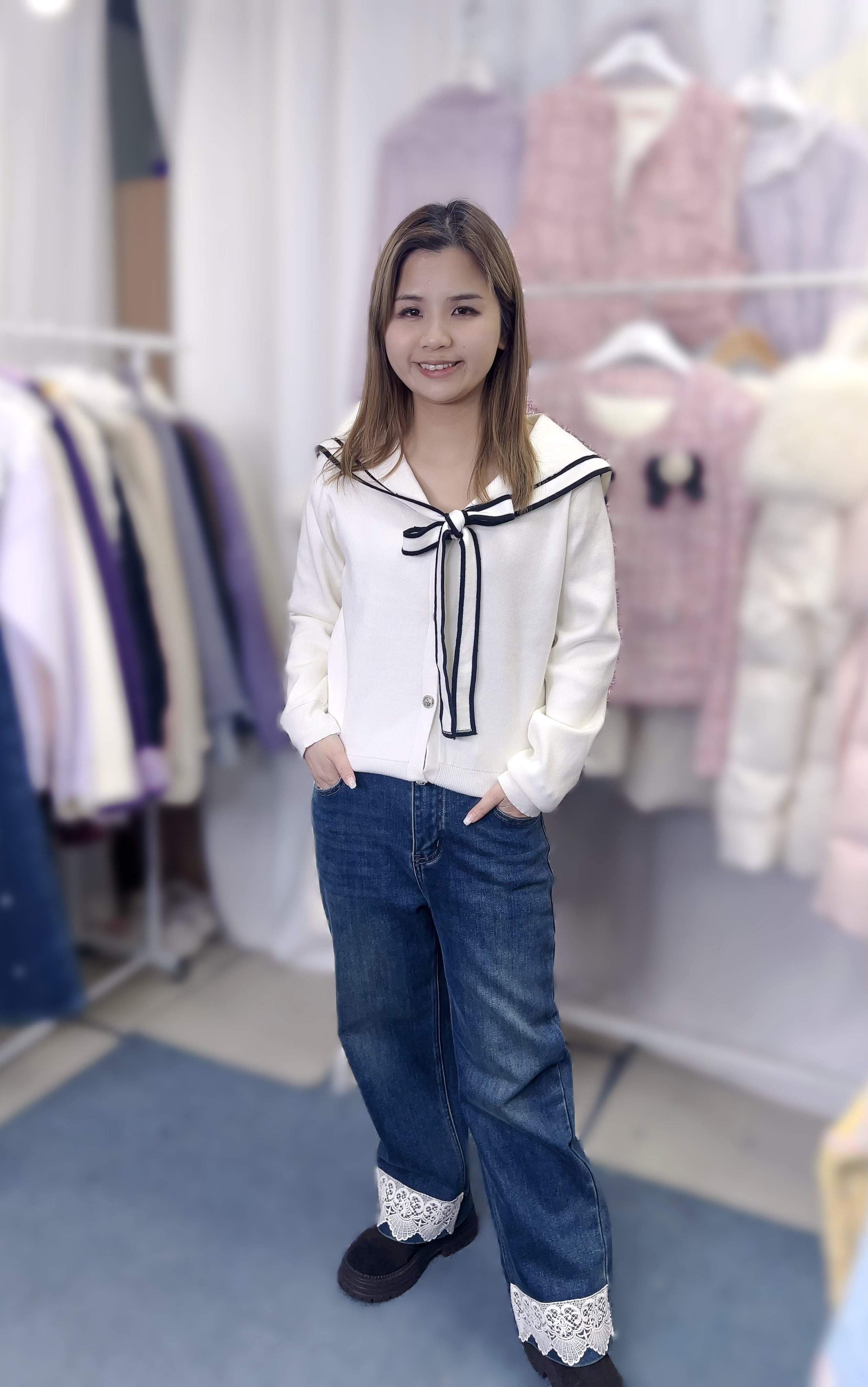 J64 簿毛LACE牛仔褲 送蝴蝶 S:腰26-34 HIP34-38 長35.5   /  M:腰28-36 HIP36-40 長35.5 /   L:腰30-37 HIP38-42 長36  /   XL:腰31-38 HIP40-44 長36 $399