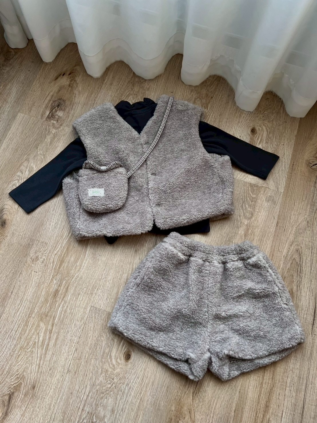 A03694附小包毛毛兩件式套裝