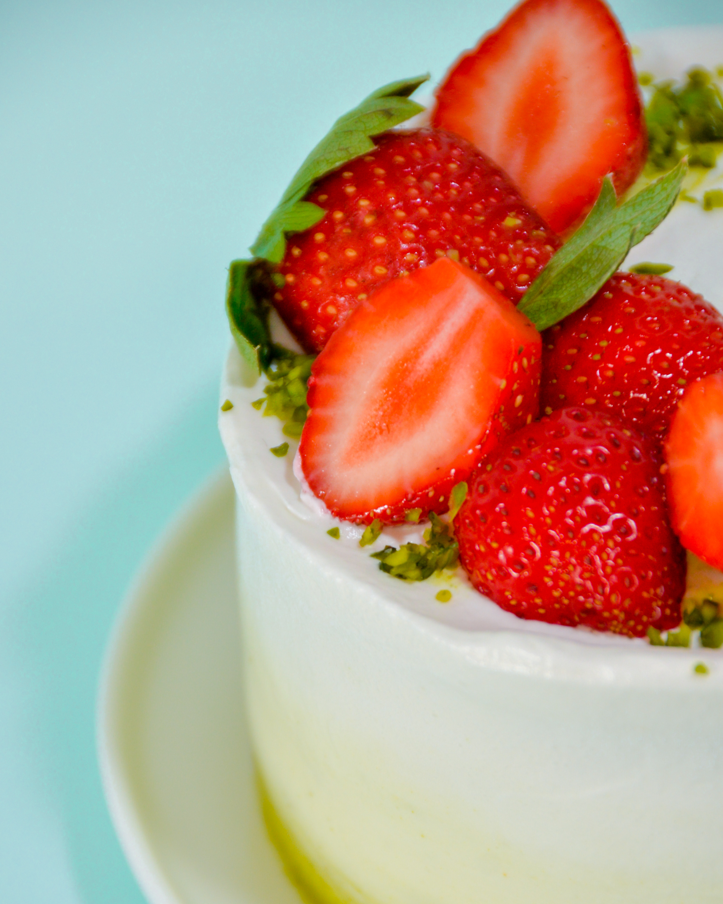 ﹝strawberry garden🍓﹞純素日本士多啤梨忌廉蛋糕配開心果及柚子